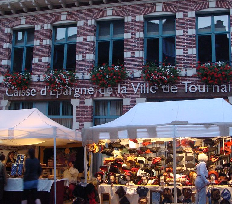 Les marchés resteront fermés – Carte blanche de Caroline Mitri (Échevine du commerce de la ville de Tournai)